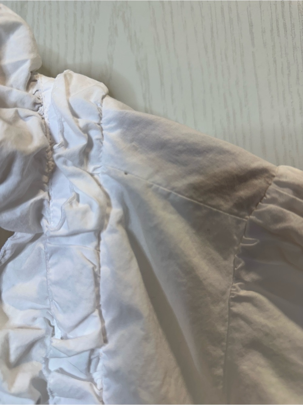Women's White Ruffled Button-Front Blouse - L - Picture 11 of 11